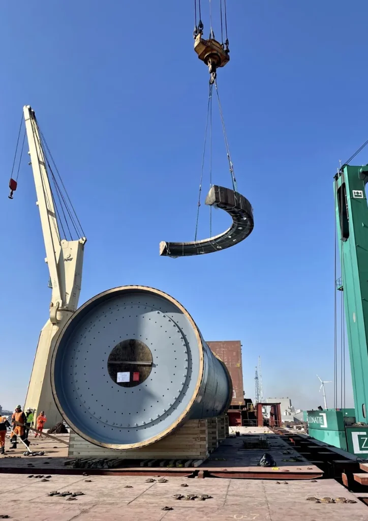 Tongli slag grinding ball mill EPC contracting project on-site installation in progress