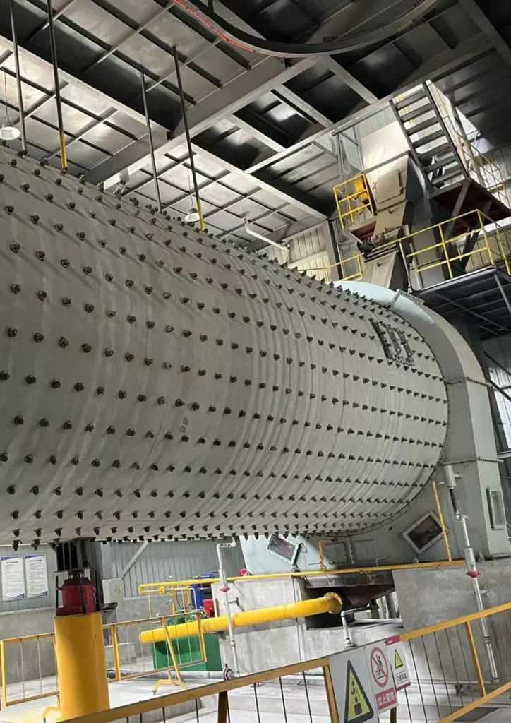 tongli power plant fly ash ball mill on-site installation detail picture