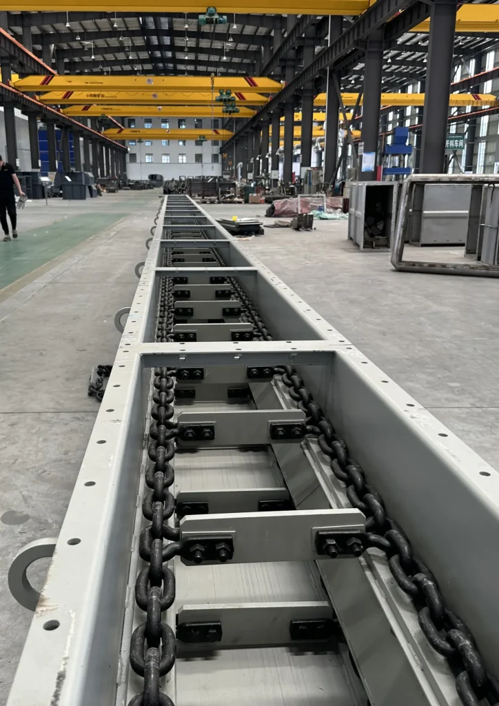 tongli organic cow dung manure fertililzier scraper conveyor plate chain detail picture
