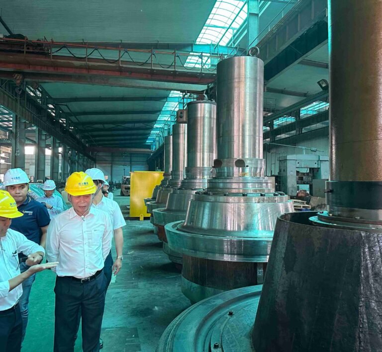 Vertical mill spare parts roller hub