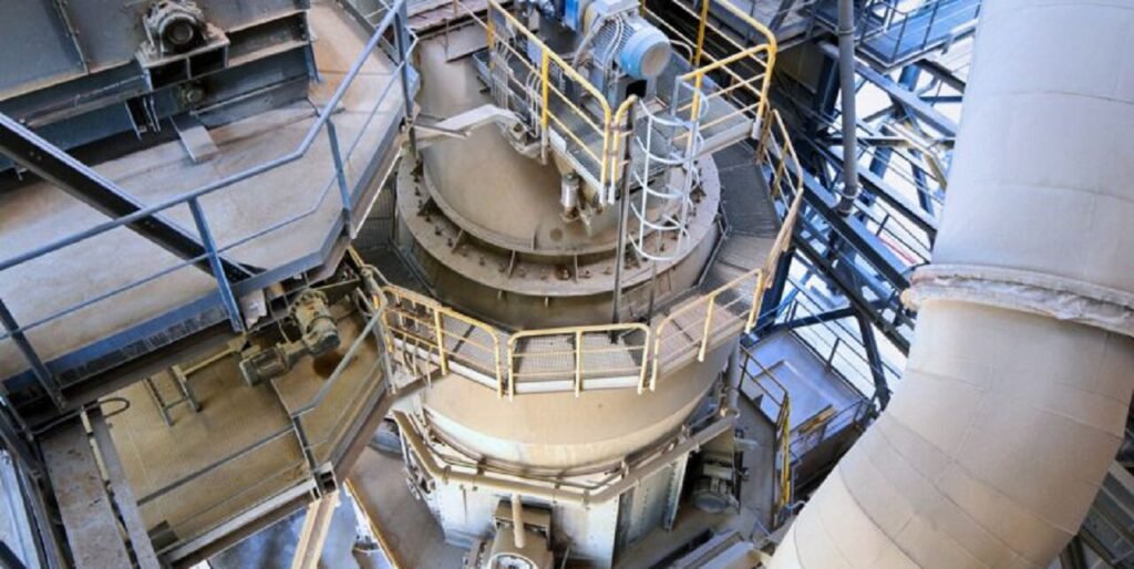 Fl-smidth denmark OK mill raw material vertical roller mill feeding device