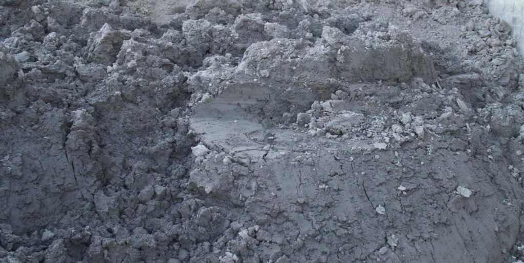 Diversity of sources of volcanic ash materials