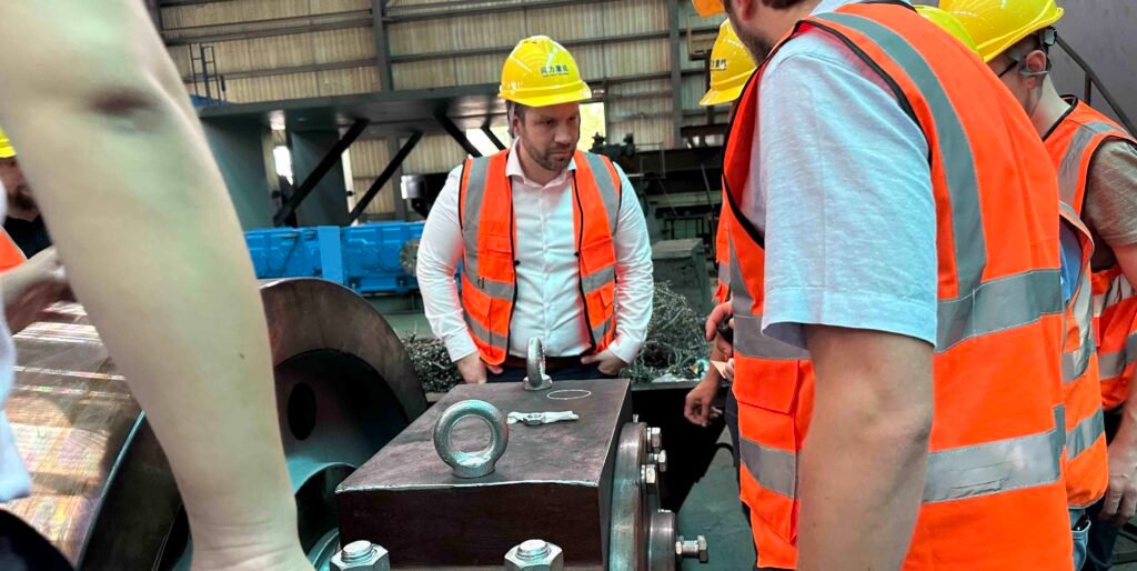 Rotary kilm incineration suppoer roller using Magnetic Testing in the cement industry