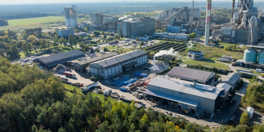 mobruk waste incineartion plant and Cement Ożarów a CRH Materials Polska