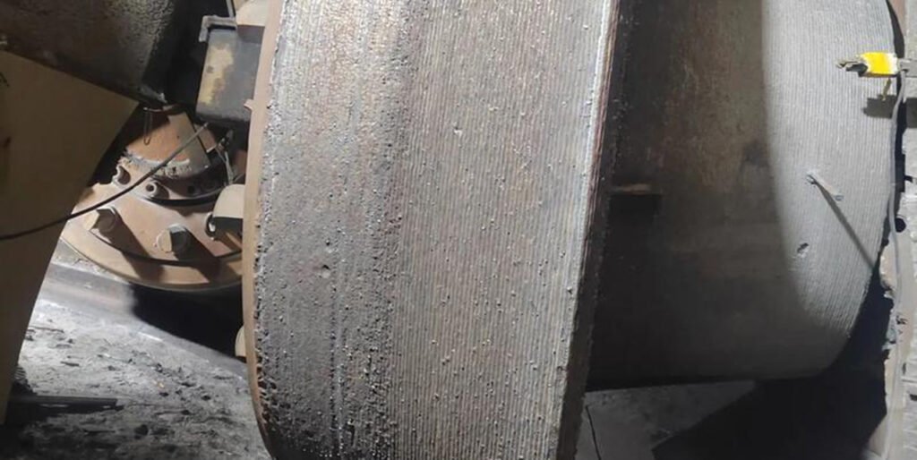 vertical roller mill in-situ hard facing overlay welding