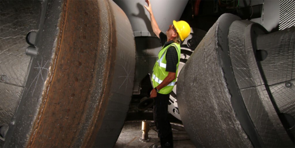 Mill Operating Parameters: Indicators of Hidden Performance Abnormalities