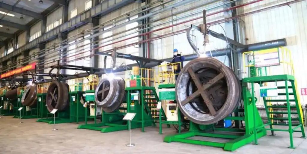 vertical roller mill hard facing facotory