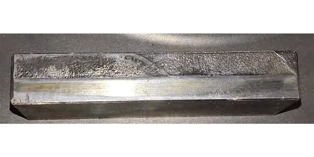 Damaged moventas KL gearbox bevel gear keys.