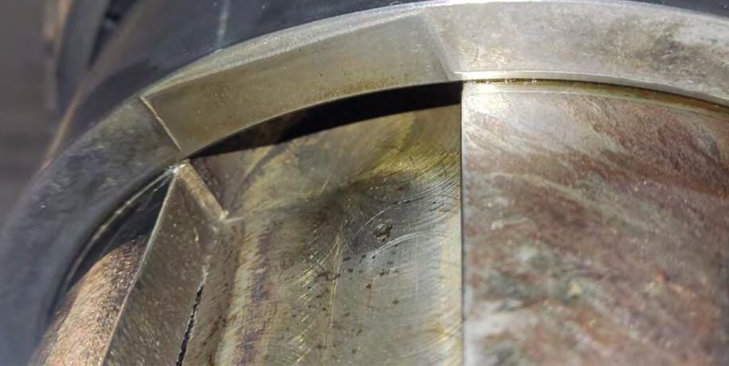 Chips and cracks on the gear seat.