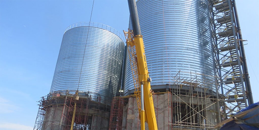 Concrete Storage Silo vs Welded Steel Plate Silo for GGBFS and Cement